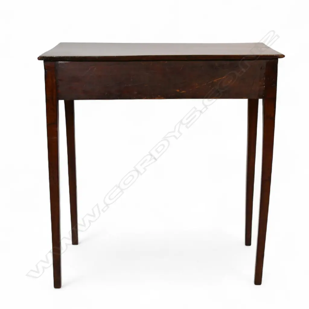 An English c.1810 mahogany side table, Image 1++